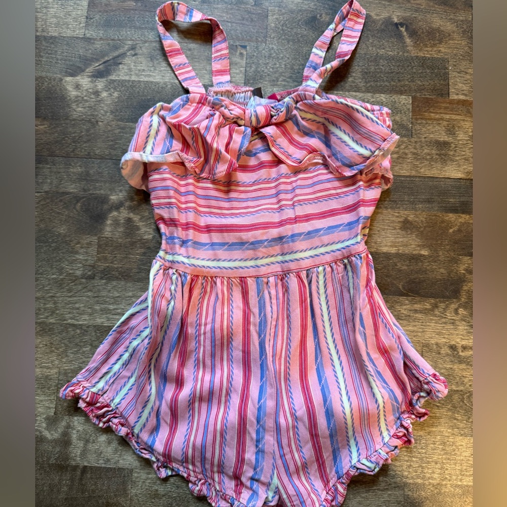 4T Vince Camuto romper